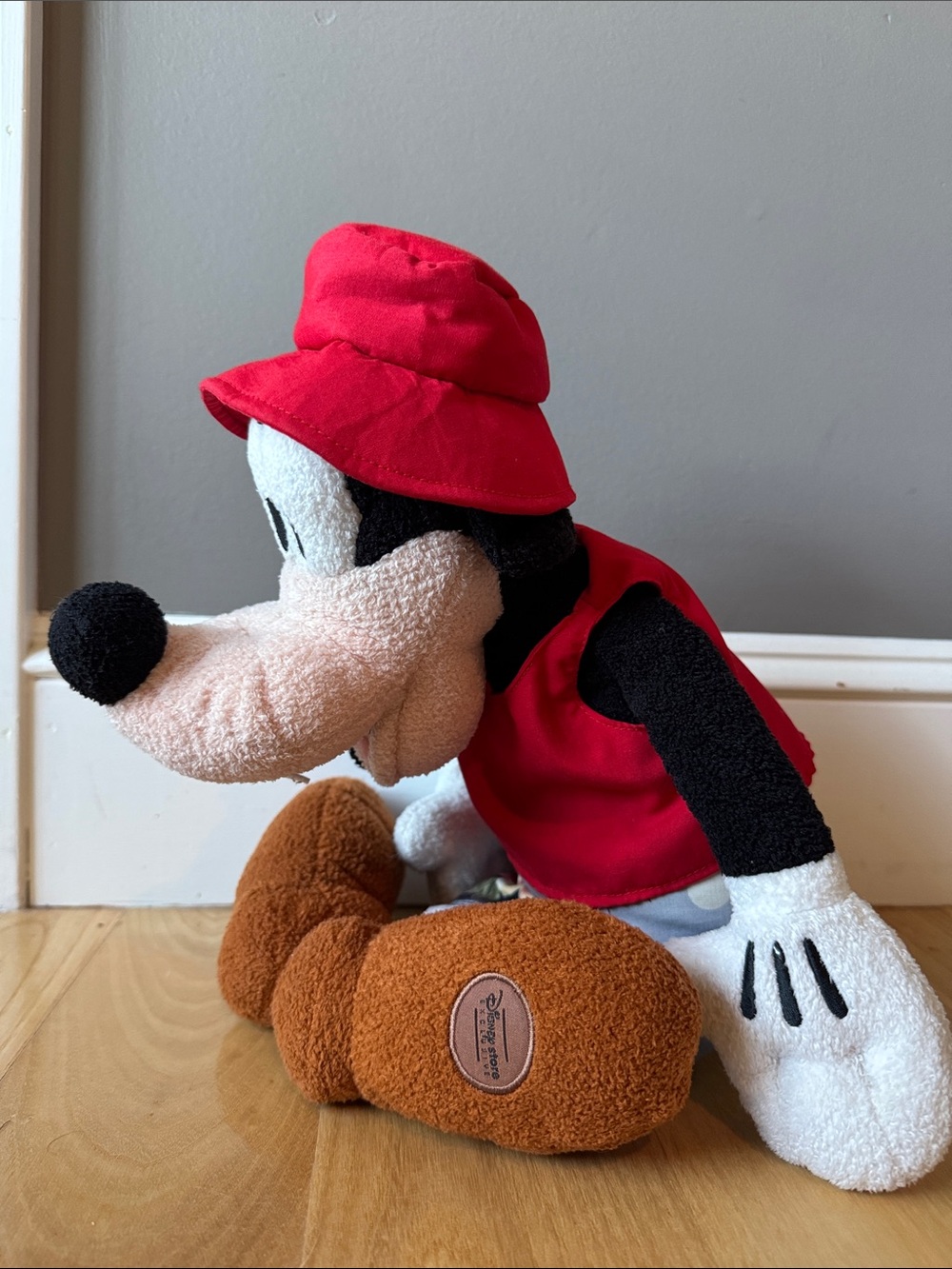 Disney Store Goofy Pool Party Plush 17” Tropical Hawaiian Beach Exclusive - Picture 2 of 9